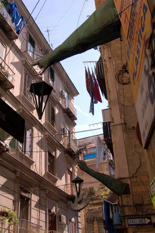 La Fontana Di Rua Catalana Apartment Naples Exterior photo