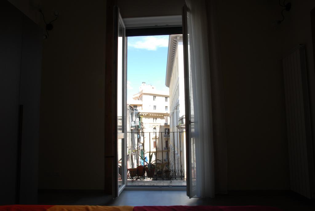 La Fontana Di Rua Catalana Apartment Naples Exterior photo